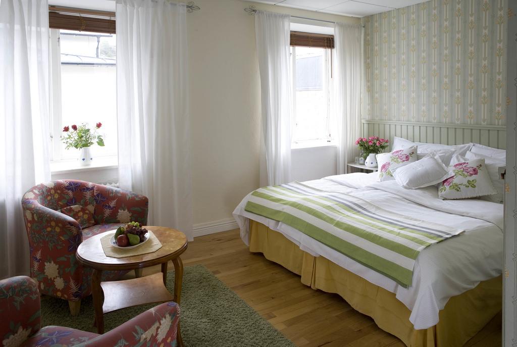 Hotell Bla Blom Gustavsberg Δωμάτιο φωτογραφία