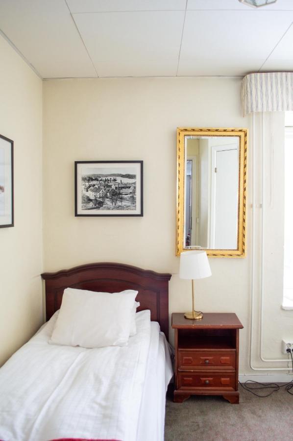 Hotell Bla Blom Gustavsberg Εξωτερικό φωτογραφία